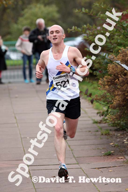 Tom Charles (Trafford) 2nd in the Brampton to Carlisle 10 mile Road Race. Photo: David T. Hewitson/Sports for All Pics